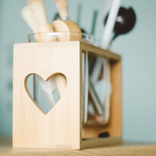 الابتكار الاجتماعي والتربوي، الالتزام المواطِن،
                    الشمولية، الأخلاقيات، احترام التنوع،
                    وتحقيق أثر مستدام في خدمة الأفراد،
                    الأسر والمجتمعات.